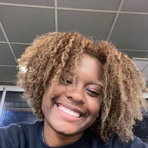 Meet your Posher, Jada